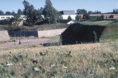 Bastioneja eli puolustusmuureja RUK:n ympäristössä.