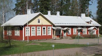 Hautjärven vanha ja arvokas kyläkoulurakennus ohitettiin